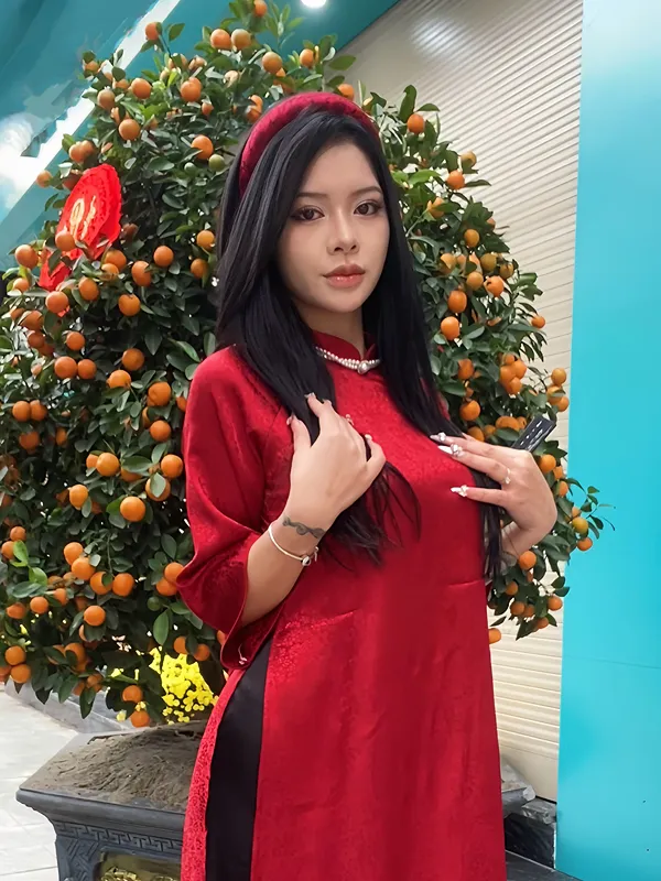 Hồng Nhung